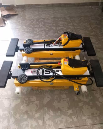 Sollevatori auto