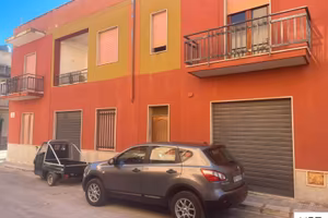 Paceco, Via Monti - Immobile indipendente con gar