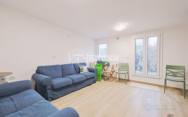 TRILOCALE RISTRUTTURATO A PUNTA MARINA