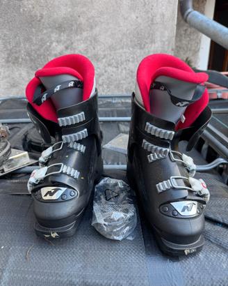 scarponi sci nordica