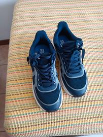scarpe sportive 44