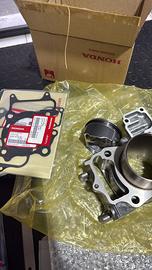 Cilindro nuovo sh300 ORIGINALE 230