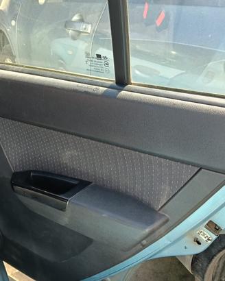 HYUNDAI GETZ 2006, PORTA POSTERIORE DESTRA E SINIS