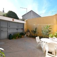 Indipendente bi-livelli con cortitle e terrazza