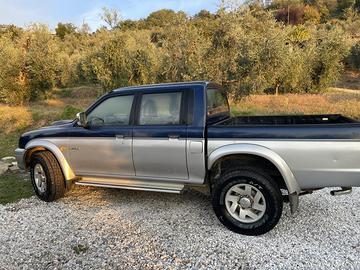 Mitsubishi L200