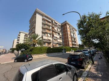 3 LOCALI A TARANTO