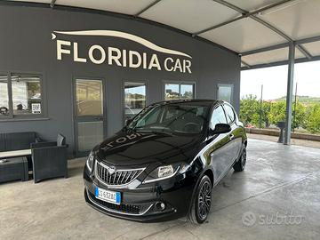 LANCIA YPSILON 1.0 FIREFLY 70CV HYBRID 2023