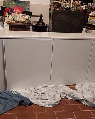 mobile soggiorno bianco