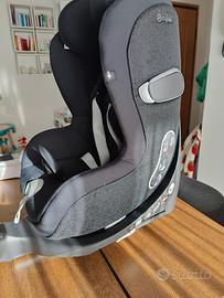 Seggiolino Cybex Sirona Z i-size e base Z rotante