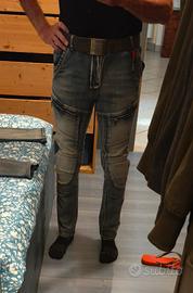 jeans pantaloni moto abbigliamento