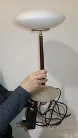 Lampada da tavolo PAO T1 di Matteo Thun/Arteluce