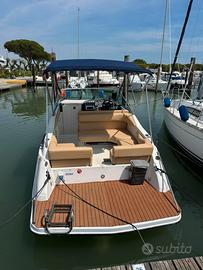 Sea Ray 230 Sundancer