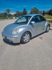 Volkswagen new beetl 