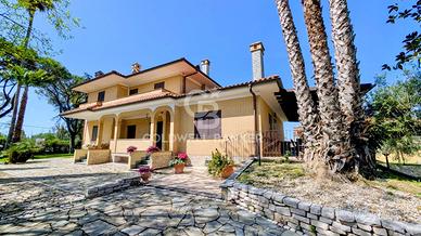 Villa - Nettuno