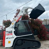 P146 Mini pala 25 q.li Bobcat T140