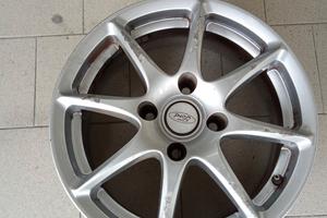 Cerchi in lega 15"