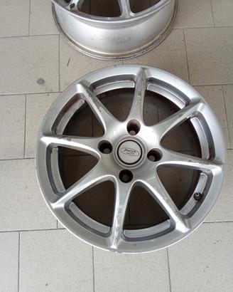Cerchi in lega 15"