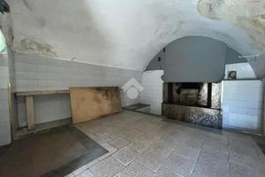 MONOLOCALE A SANTERAMO IN COLLE