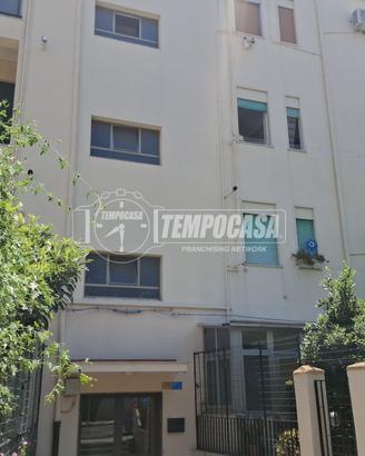 Via Pola, in zona servitissima e residenziale