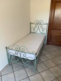 Letto singolo in ferro battuto artigianale