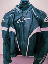 ABBIGLIAMENTO MOTO