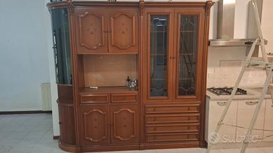 Credenza in legno