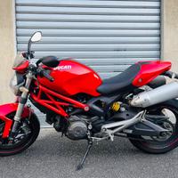 Ducati Monster 696+