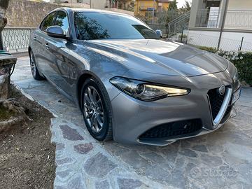 Alfa Romeo Giulia 2.2 Q2 150cv no adblue