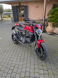 Ducati Monster 937+