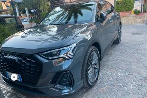 Audi Q3 sportback 35 2.0 tdi Business Plus -S-tron