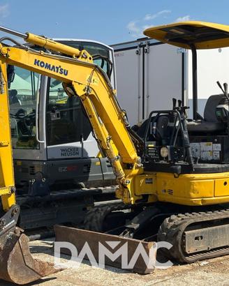 KOMATSU PC26MR-3