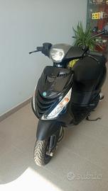 Piaggio Zip SP