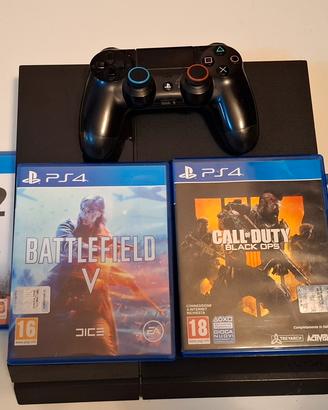 Playstation 4 - 1,5 tb - 4 Giochi - 1 Controller