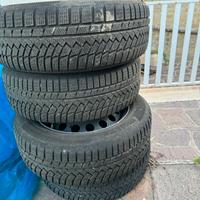 Gomme invernali Continental 205/60 R 16 al 50%