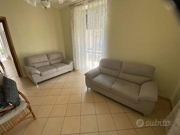 Coppia di divani - Modello ZANTE Mondoconvenienza