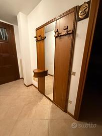 Mobile ingresso con specchiera