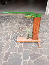 tappatrice manuale 
