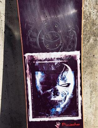 TAVOLA SNOWBOARD PUNISHER