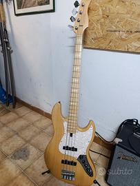 Basso elettrico Marcus Miller