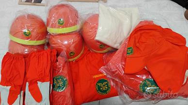 Tuta antincendio . leggi bene 