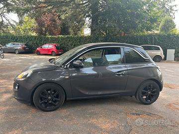 opel adam
