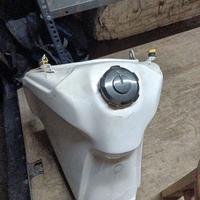 Serbatoio più sella