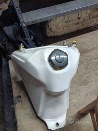 Serbatoio più sella