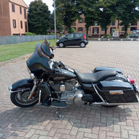 Harley Davidson Electra Glide 1584