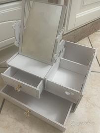 Console portatrucco o gioielli