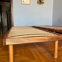 Letto singolo in legno massello