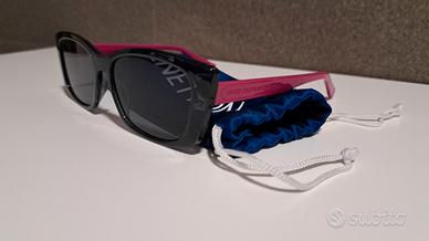 occhiali da sole Benetton