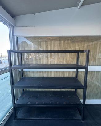 Rastrelliera in acciaio