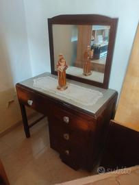 mobiletto con specchio 