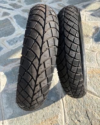 COPPIA DI PNEUMATICI MONTATI su KAWASAKI ER5